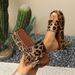 Women's plus Size Leopard Print Slippers round Toe Thick Sole One Strap Design Leather Shoes_vogvips.com