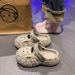 Trampling Keywords Feeling, Hole Slippers, Beach Slippers For Men And Women, Outdoor Slippers, Feeling, , Women, ,_vogvips.com