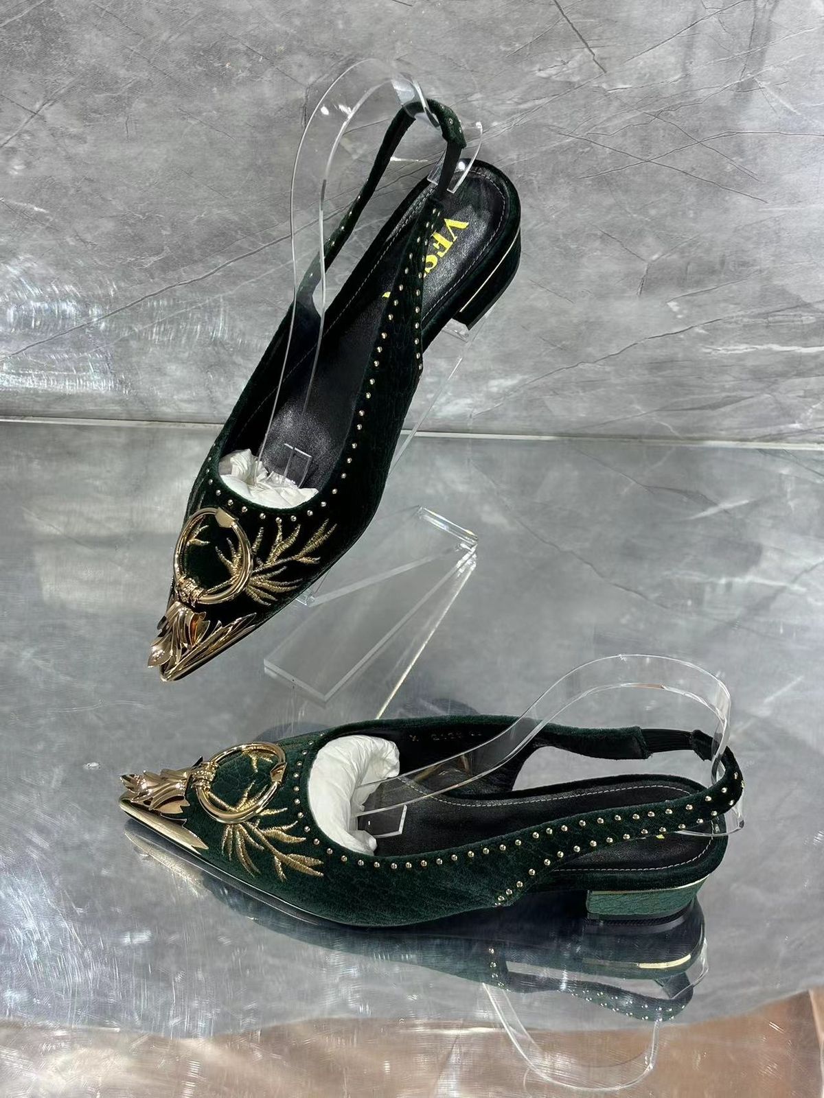 Women's Shoes Wedge Heel Niche Sense Closed Toe Sandals Spring New Pointed Toe Empty Single Shoes Women's Shoes_vogvips.com