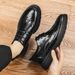 Euro Step New Men's Suit Leather Autumn British Style Business Formal Brogue Thick Casual Shoes Soft Sole Black_vogvips.com