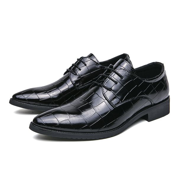 2024 Leather Spring Business Formal Men's Casual Large Size British Style Groom Brogue Wedding Shoes_vogvips.com