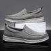 New large-sized canvas loafers, popular spring and summer casual cloth shoes, super light fitting men's shoes_vogvips.com