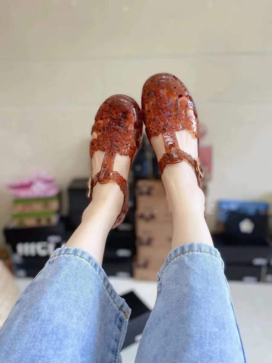 2021 New Brazilian Melissa Hollow Lace Lolita Retro Closed-Toe Jelly Shoes_vogvips.com