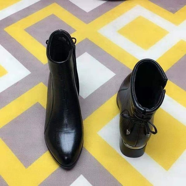 2024 Autumn Winter Martin Short Thick Heel Pointed Toe Large Size Side Zipper Fashion Boots Women_vogvips.com