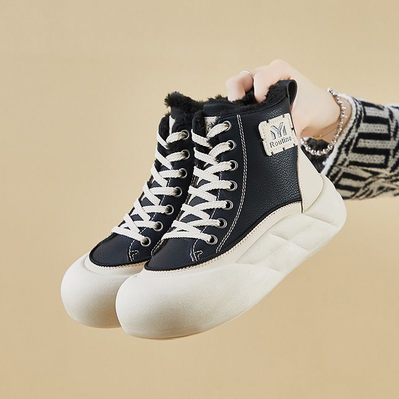 Fleece Little White Shoes, Female Students Thick-soled Heightening Sports Board Shoes, Casual_vogvips.com