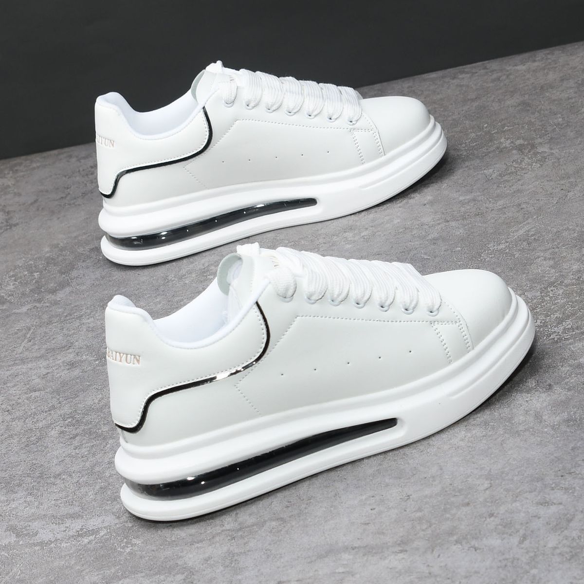 Men's Air Cushioned White Sneakers Casual Height Increasing Fashionable Versatile Thick Soled Trendy Shoes Spring 2026 Unisex_vogvips.com