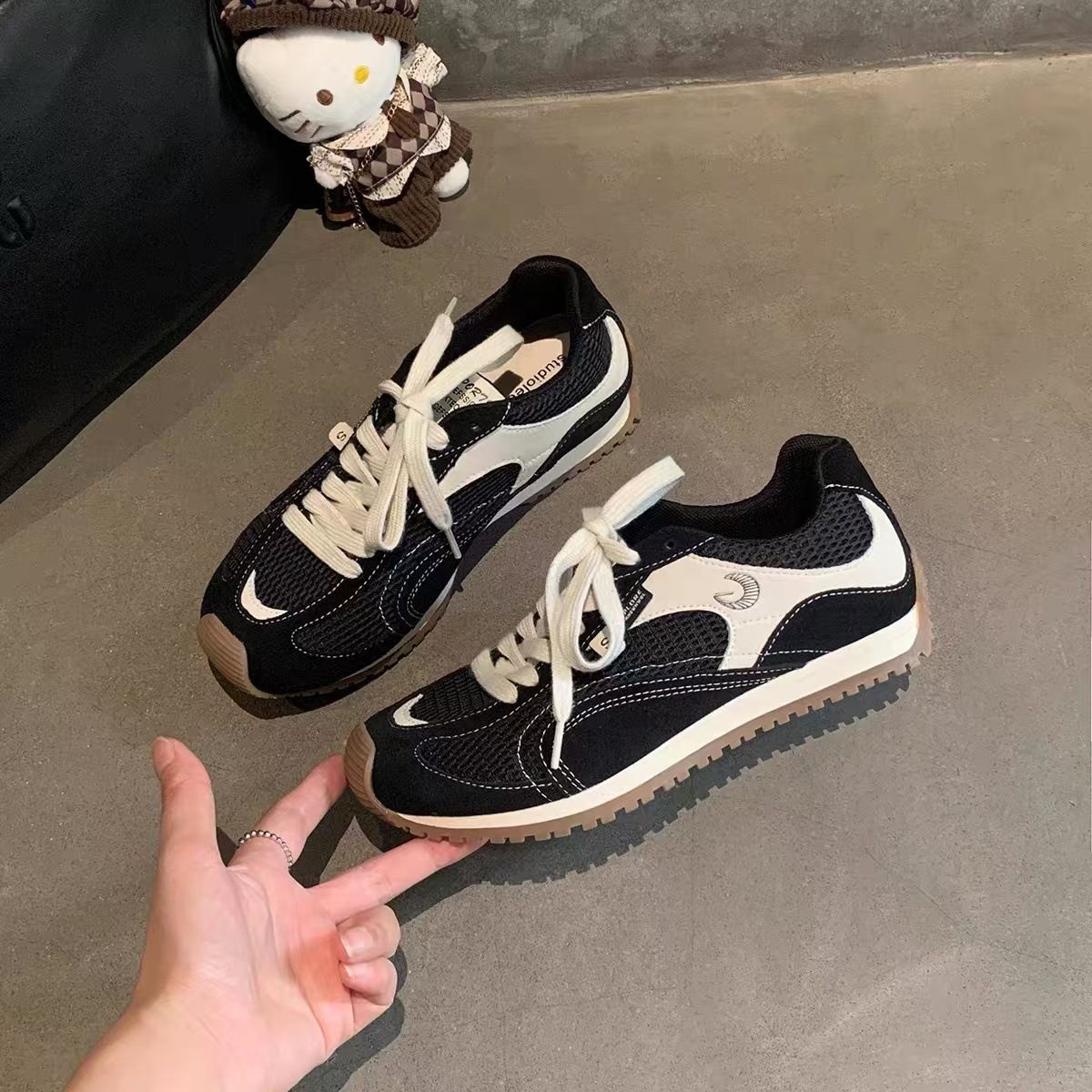 Retro German Training Shoes For Women, 2026 New Style, Small Size, Versatile Color Block, Forrest Gump Shoes, Outdoor Casual Sports Dad Shoes._vogvips.com