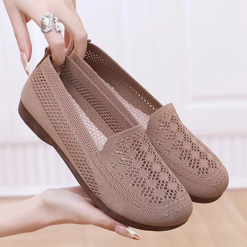 Old Beijing Breathable Cloth Shoes for Women Hollowed out Knitted Elastic Thick Soled Non Slip Casual Slip on Shoes Cool for Mothers_vogvips.com