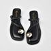French Design Sense Niche Toe Clip Sandals For Women Summer Outdoor Wear 2024 New Fairy Style Flat Vacation Slippers_vogvips.com