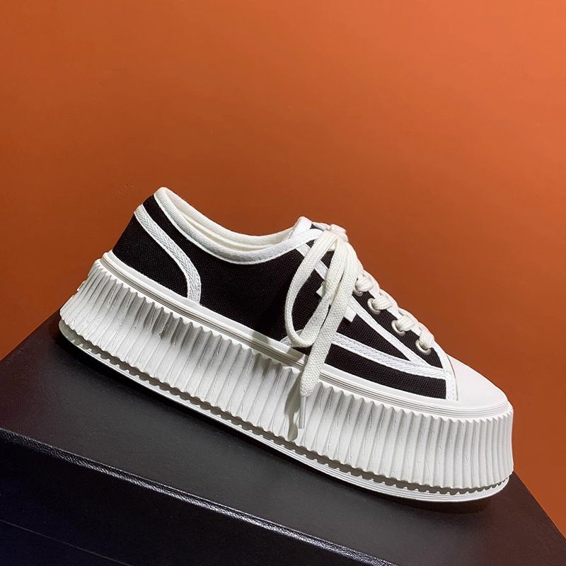 Women's Lace-Up Casual Sports Shoes Thick Sole Height-Increasing Outdoor Chunky Sneaker Vacation Breathable Student Shoes, Flat-Bottomed Walking Shoes_vogvips.com