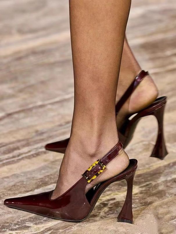 Park Caiying Rose Toe Sandals For Women 2024 Spring New Pointed Toe Back Empty Shoes Patent Leather Stiletto Sexy High Heels_vogvips.com