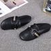 European Collection 2025 Summer New Style Closed-Toe Sandals Patent Leather Outdoor Mules Flat Round-Toe Metal Buckle_vogvips.com