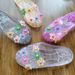 Korean Jelly Shoes For Women, Korean Style Fashionable Outdoor Closed-Toe Flat Shoes, Transparent Shoes With Flower Accessories, Beach Shoes_vogvips.com