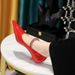 237-22 Style Banquet Women's Shoes: Mid Heel, Shiny Lacquer Leather, Shallow Mouth, Pointed Metal Chain, Straight Line,_vogvips.com