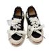 2026 New Couple 1 Tan Canvas Style Autumn Winter Thick Sole Height Increasing White Shoes Smiley Face Casual Sports_vogvips.com