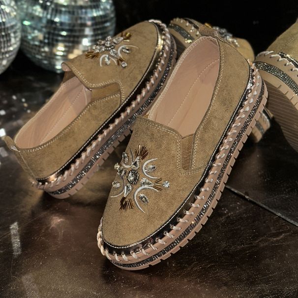 Autumn/Winter New Rhinestone Embroidered Flat Loafers Platform Casual Round Toe Slip On Thick Soled Single Shoes For Women_vogvips.com
