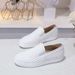 1:1 Original Brand Low-top Rivet Red Sole Shoes Couple Style Loafers Slip-on Men's Sneakers Women's_vogvips.com