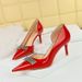638-AK67 Banquet Thin Heel Shiny Lacquer Leather Shallow Mouth Pointed Side Hollow Water Diamond Metal Decoration_vogvips.com
