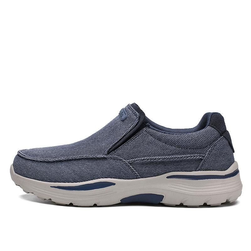 Fashion 2024 Men Casual Shoes Comfortable Mesh Shoes Summer Breathable Men Loafers Wide Slip On Walking Shoes Men Tenis_vogvips.com