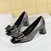 5299-H58 Korean Fashion Women's Shoes, Thick Mid Heel, Shallow Mouth Splicing, Square Color Blocked Toe, Bow, Single_vogvips.com