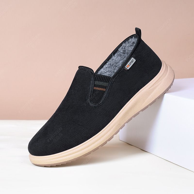 Winter New Old Beijing Cloth Shoes Men's Velvet Thickened Warm Cotton Shoes Non-slip Soft Sole One Pedal Low-top Snow Boots_vogvips.com