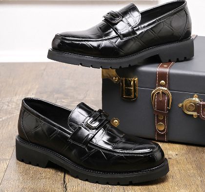 Autumn And Winter Plus-Size Slip-On Glossy Leather Loafers, Business And Wedding Leather Shoes For Men, Trendy Size 48_vogvips.com