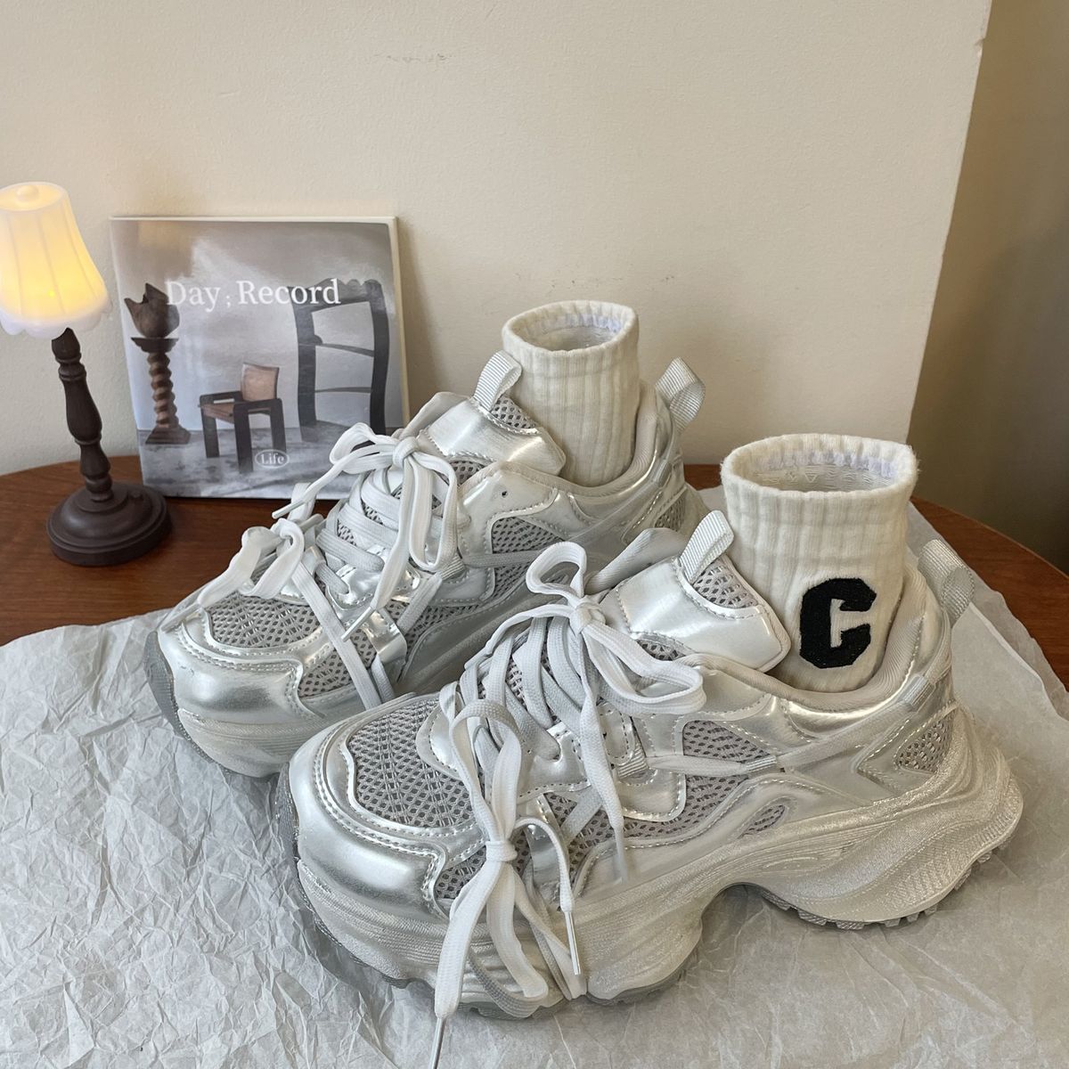 Hong Kong Style Retro Hot Style Dad Shoes For Women 2025 New Style Small Foot Breathable Round Head Lightweight Thick Bottom Dirty Sneakers_vogvips.com