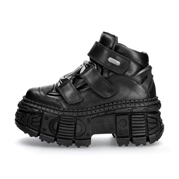 Women S Chunky Punk Platform Sneakers Round Toe Low Top Shoes With Metallic Detailing Foam Sole For Casual Wear_vogvips.com