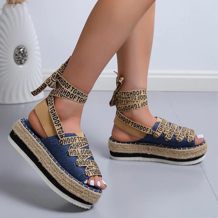2025 Autumn New Fashion Letter Print Breathable Straw Thick-Soled Sandals Denim Platform Slippers_vogvips.com