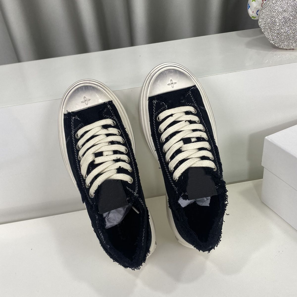 Cross Flower Canvas 2025 Summer Fashion New Round Toe Embroidered Height Increasing Sneakers Women's Casual Dirty Shoes_vogvips.com