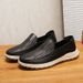 New set of foot comfortable bean shoes flat light breathable men's casual shoes_vogvips.com