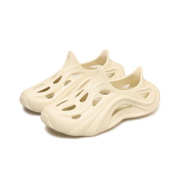 Fashion Sports Hole Shoes EVA Men's Outdoor Wear River Tracing Shoes Men's Breathable Wading Outdoor Hiking Beach Sandals_vogvips.com