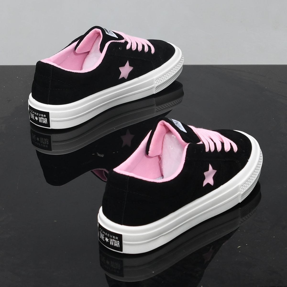German Training Shoes Men's Casual Shoes New Spring And Summer Men's And Women's Couple Breathable Board Shoes Low Top Odor Resistant Sports_vogvips.com