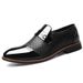 Embossed men's leather shoes cover foot all men's casual single shoes_vogvips.com