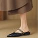 2025 Summer Women's Chain Strap Pointed Toe Low Heel Flat Sandals For Outdoor Wear, Woven Closed-Toe Mule Slippers_vogvips.com