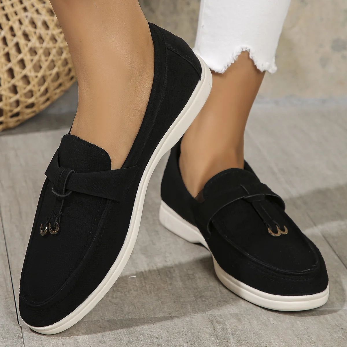 LeFu Shoes Plus Size Casual Women's Single Shoe 2025 Spring Autumn New Style European And American Foreign Trade Lazy Bean Shoe_vogvips.com