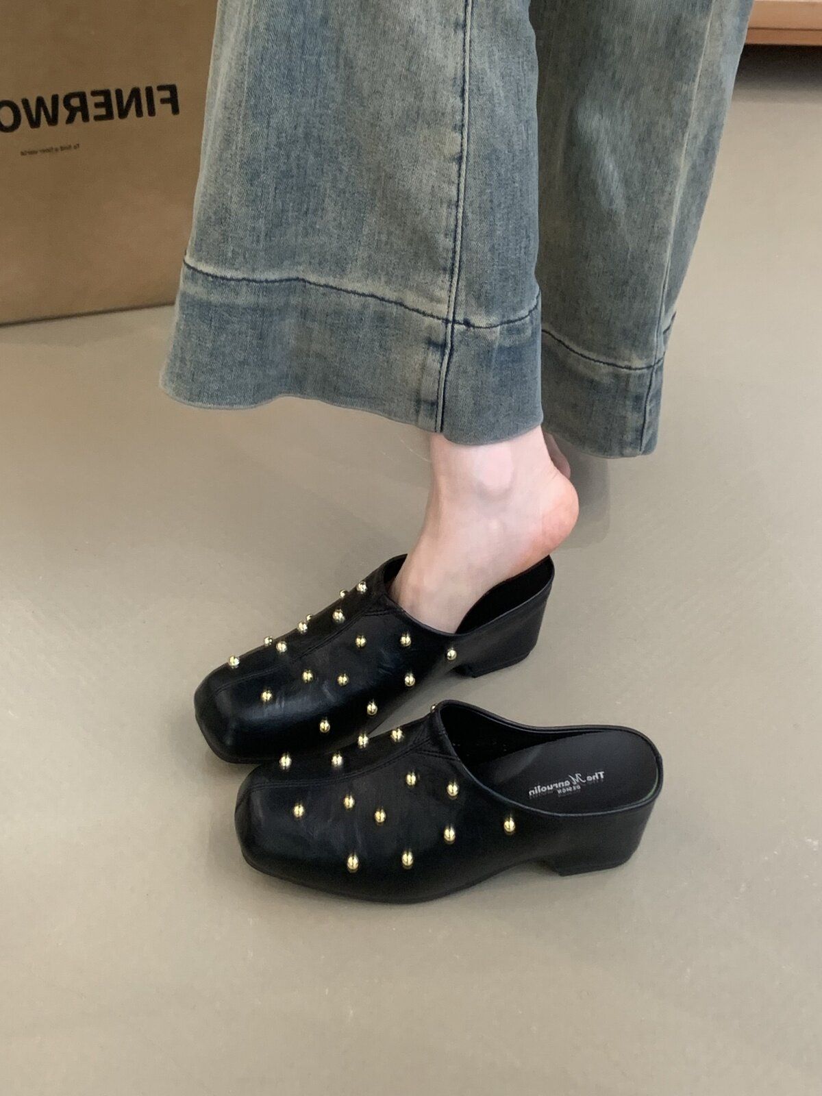 6CM Thick Sole Height-Increasing Retro Personality Studded Versatile Slip-On Mule Closed-Toe Slippers For Petite_vogvips.com