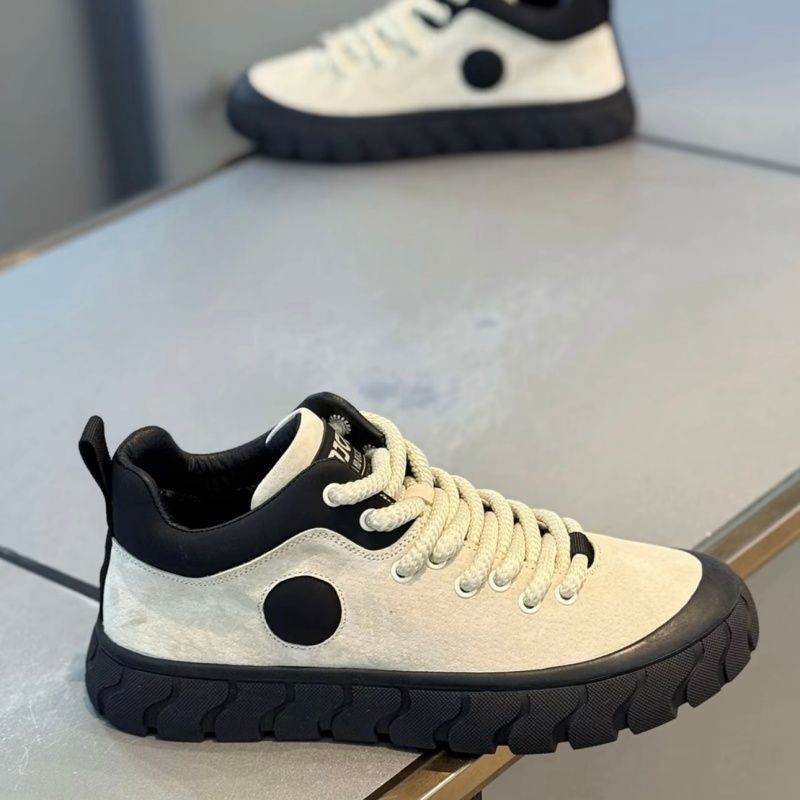 Men's 2025 Autumn And Winter Fashion Versatile Thick-soled Low-top Sneakers Suede Single-layer Cotton Lace-up Casual_vogvips.com