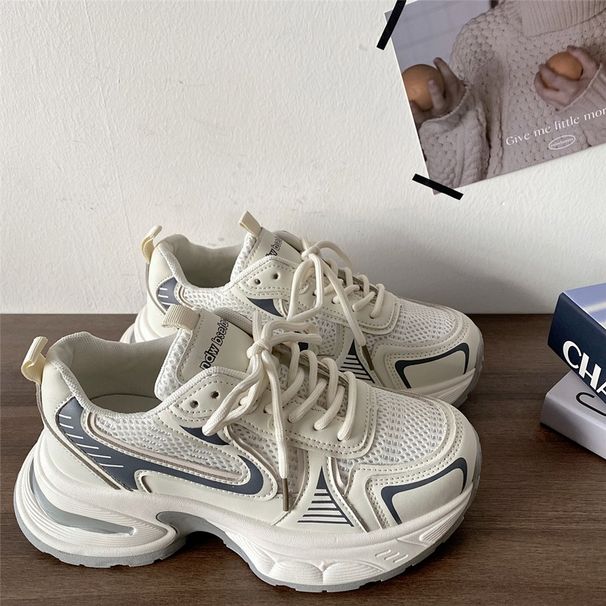 Dopamine Little Wings Alphabet Shoes Female Ins Tide 2024 Spring Trendy Joker Leisure Students Small White Shoes_vogvips.com