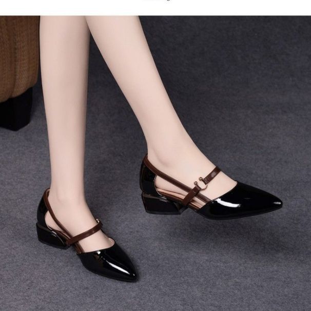 Elegant Versatile Hollow One-Strap Buckle Soft Leather Closed-Toe Sandals For Women Summer Mid-Heel Korean Style Pointed_vogvips.com