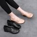 2022 New Women's Loafers With Metal Decoration, Top Layer Cowhide, Large Size, Soft Leather, British Style, Mid-Heel_vogvips.com
