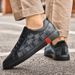 Men's Shoes Flat Soled Fashionable Cowhide Casual Shoes Spring Low Top Lace Up Plaid Retro Sports Shoes_vogvips.com
