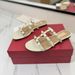 High Version V Home 2025 New Rivet Slippers For Women's Summer Outdoor Wear, Flat Bottomed Soft Bottom, Fashionable And_vogvips.com