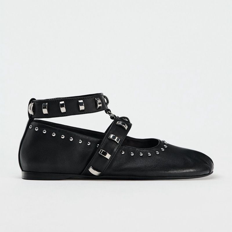 Retro Rivet Shoes For Women Spring And Autumn Fashion Round Head Versatile Ballet Shoes One Strap Casual Flat Shoes Black_vogvips.com