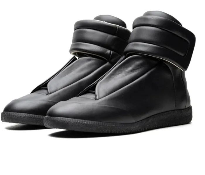 2025 New High-Top Martin Boots Classic Versatile Men's Genuine Leather Flat Casual Sports Training Shoes_vogvips.com
