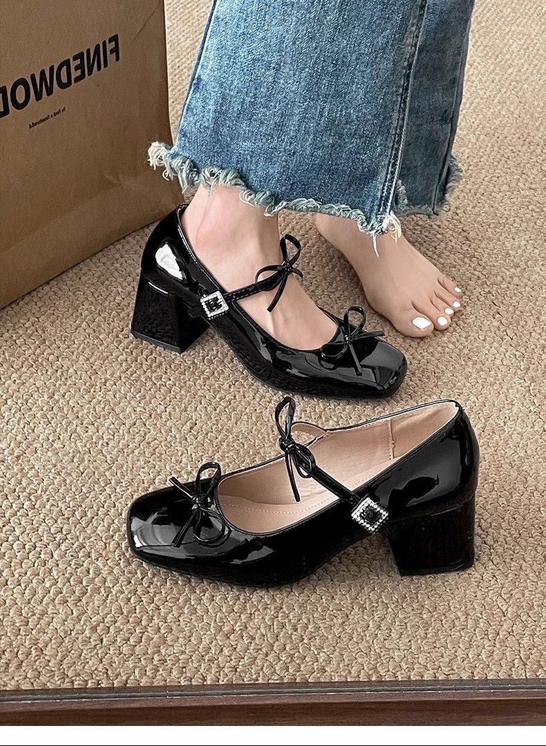 Cross Strap Bow Mary Jane Shoes British Style Small Leather Shoes Women's High Heel Thick Heel Single Shoes_vogvips.com