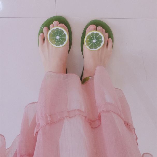 Katy Perry 2023 Sandals Flat Toe Post Beach Fruit Outdoor Casual Jelly Internet Celebrity Women's Shoes_vogvips.com