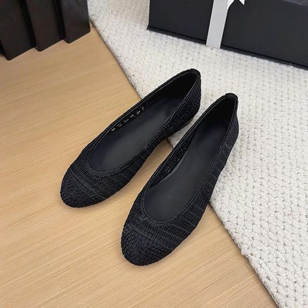 High Version 2025 New Xiaoxiangfeng Woven Hollow Ballet Flat Bottomed Color Blocked Single Shoes Fashionable Women_vogvips.com