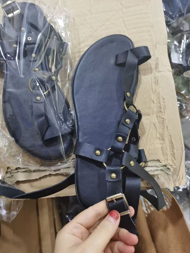 Wish New Foreign Trade European And American Style Fashion Cross-strap Snake-pattern Buckle Thong Flat Large Size_vogvips.com