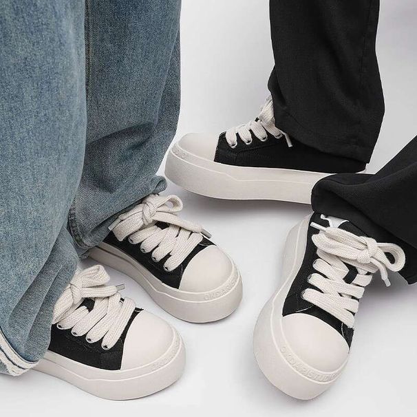 black And White Thick Soled Sneakers Women New Breathable Height Increasing Casual Sports Shoes Men_vogvips.com
